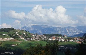 Una vista a Nova Ponente nell'area vacanze Val d'Ega
